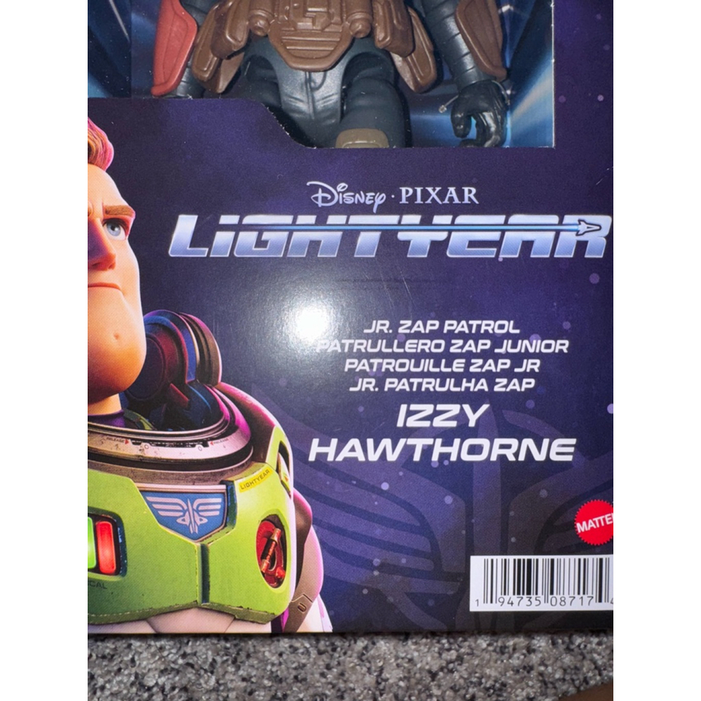 Disney Pixar Lightyear Izzy Hawthorne Action Figure Mattel - Picture 5 of 9